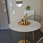 Elegant Center * Serres