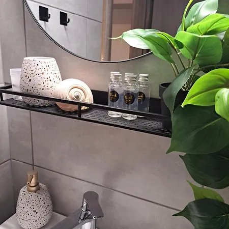 Elegant Center Апартаменты Сере